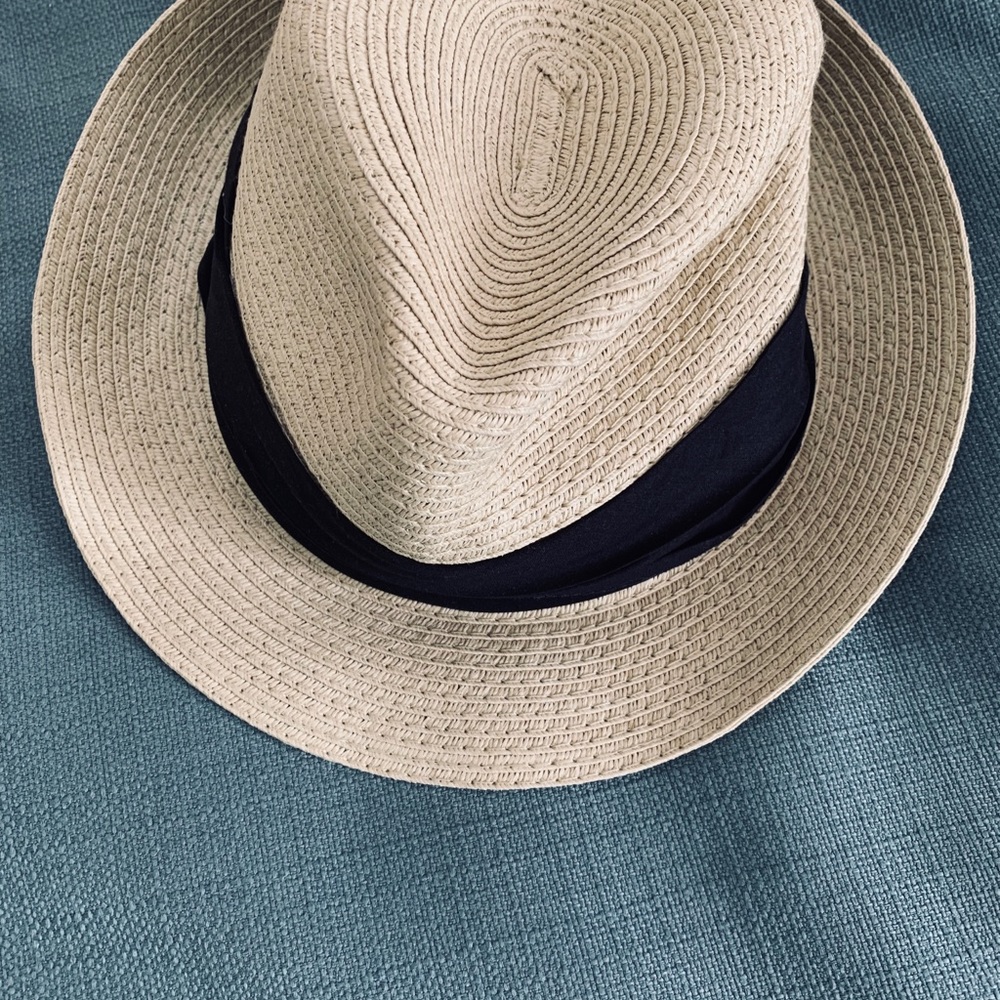 Ladies fedora